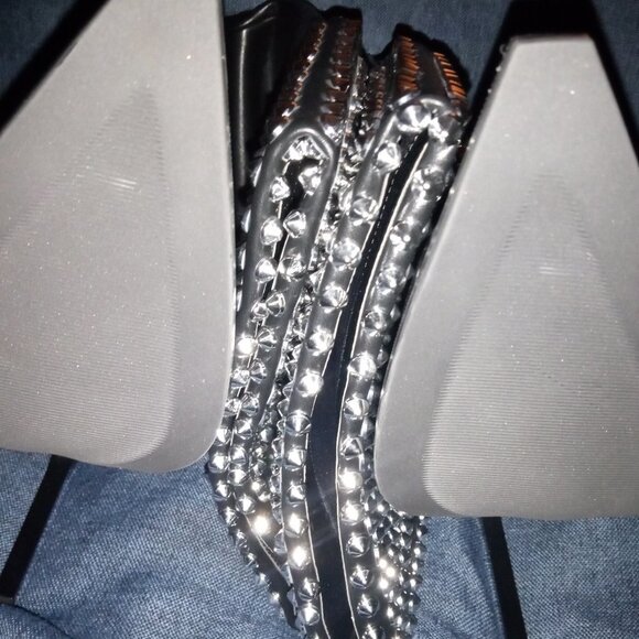 AZALEA WANG " STUDDED STALLION " SILVER STUDDED BLACK BOOT(BRAND NEW !!!… - Picture 8 of 8